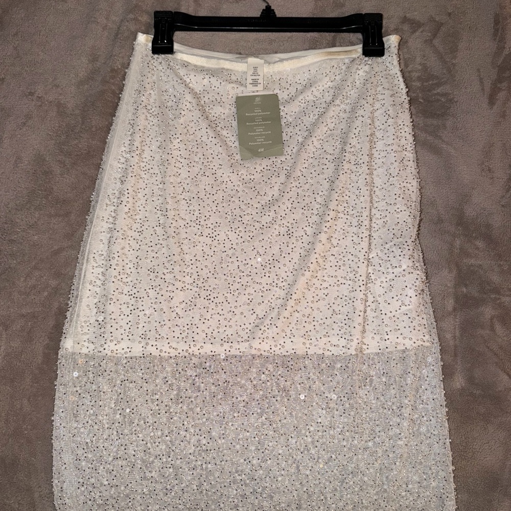 H&M White Sequin Pencil Skirt